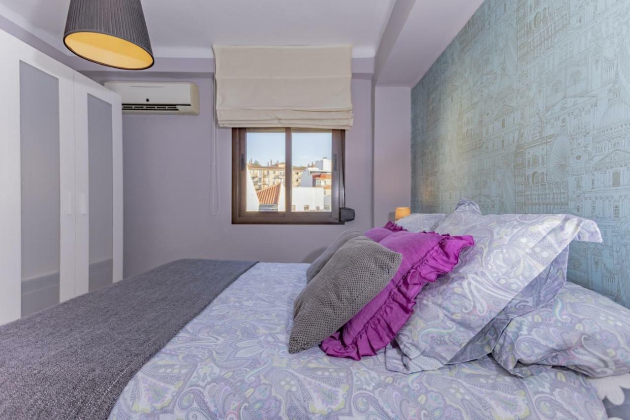 Junto A La Casa Natal De Picasso Apartment Malaga Ngoại thất bức ảnh