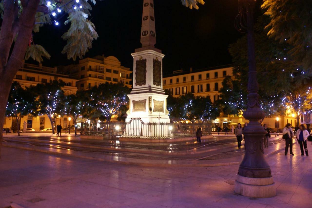 Junto A La Casa Natal De Picasso Apartment Malaga Ngoại thất bức ảnh